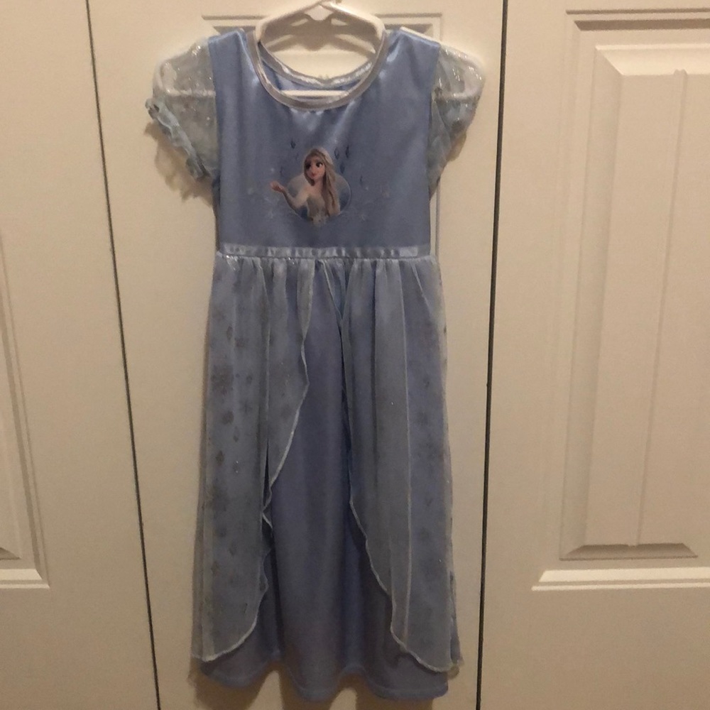 Toddler girl Disney Frozen Elsa nightgown